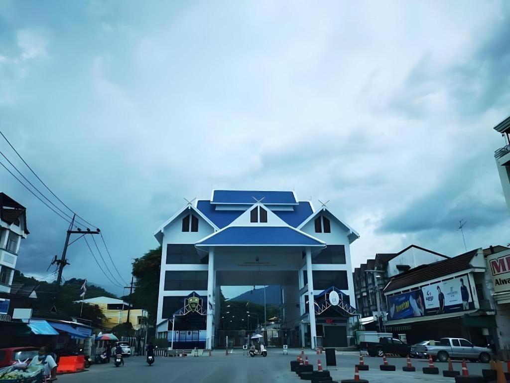 Piyaporn Hill Paradise Hotel Mae Sai Ngoại thất bức ảnh